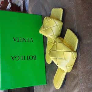 Bottega Veneta Lido Flats Sandals